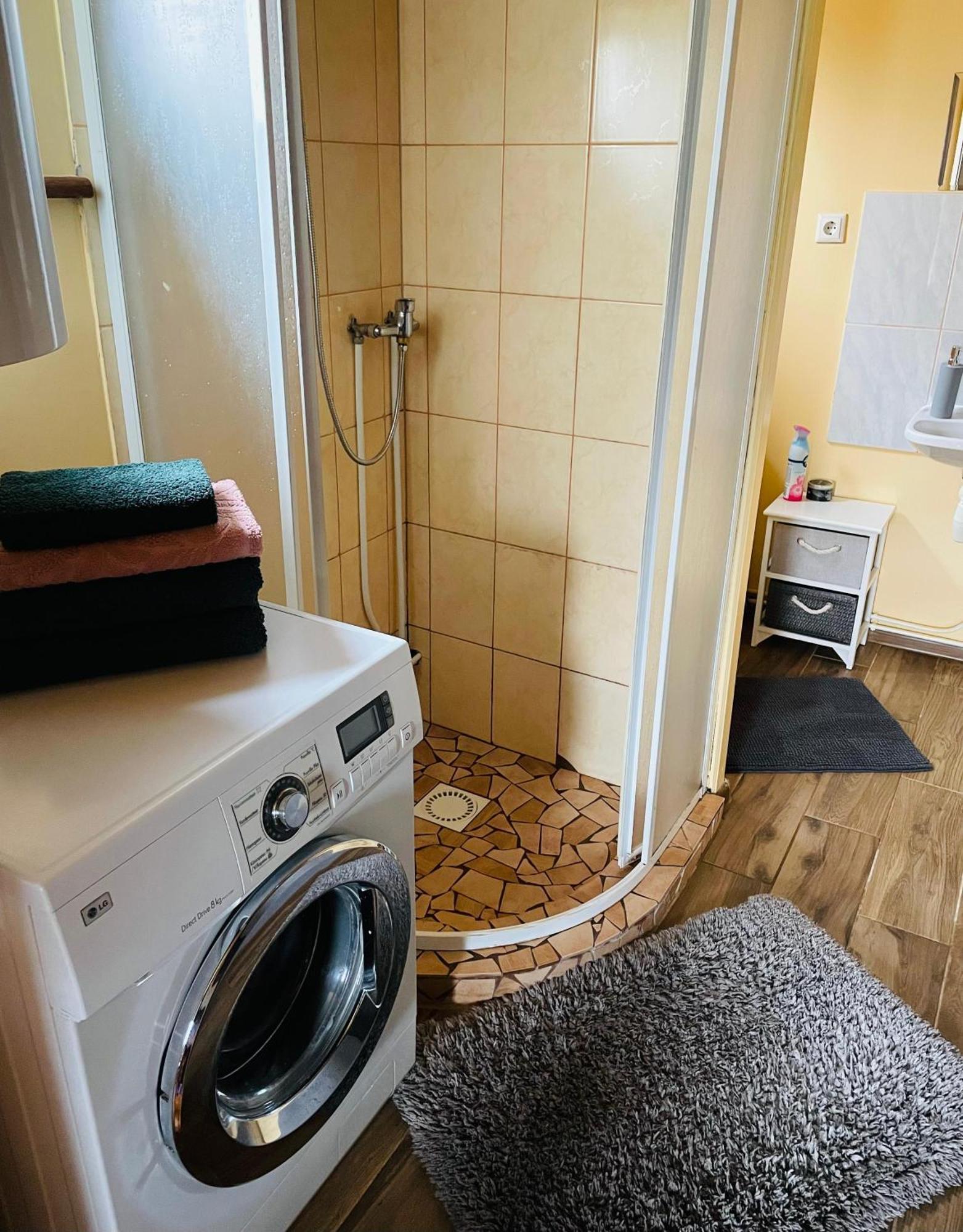 Отель Viesu Nams Rukisi Rugaji Экстерьер фото